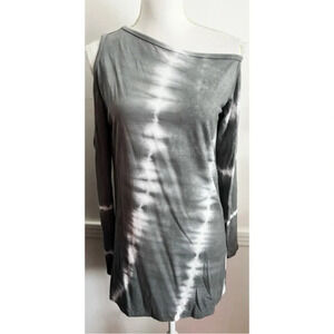 Go Couture • Grey White Tie Dyed Cold Shoulder Long Sleeve Top